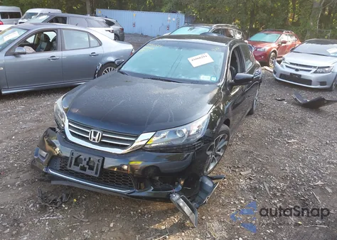 2015 Honda Accord Sport z USA, uszkodzony, nr VIN 1HGCR2F58FA271992